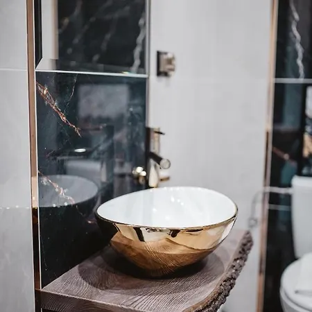 Gold شقة لوبلين